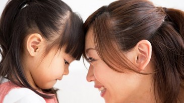 Bắt đầu dạy con về giới tính như thế nào