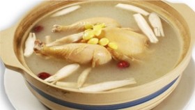 Món ăn trị bệnh từ thịt gà